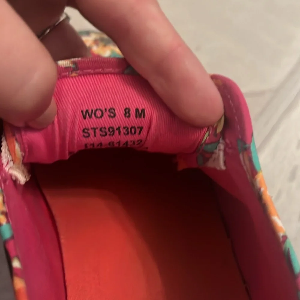 Pink floral Sperry - Picture 5 of 8